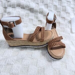 Dolce Vita New 7.5 Camel Brown Woven Strap Wedge Sandals